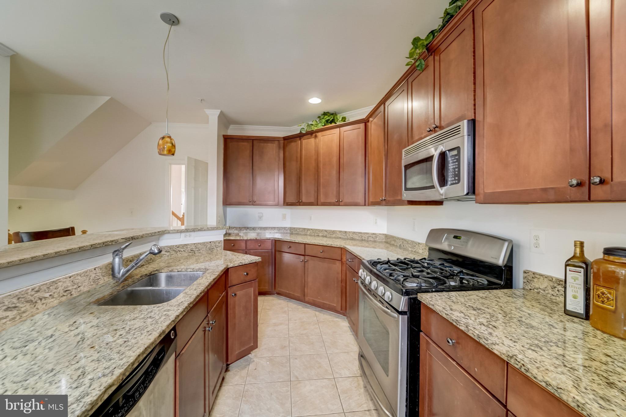 CAMDEN CROSSING - Residential