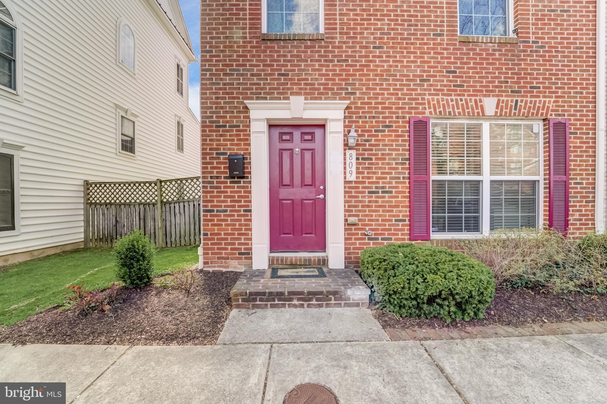 CAMDEN CROSSING - Residential