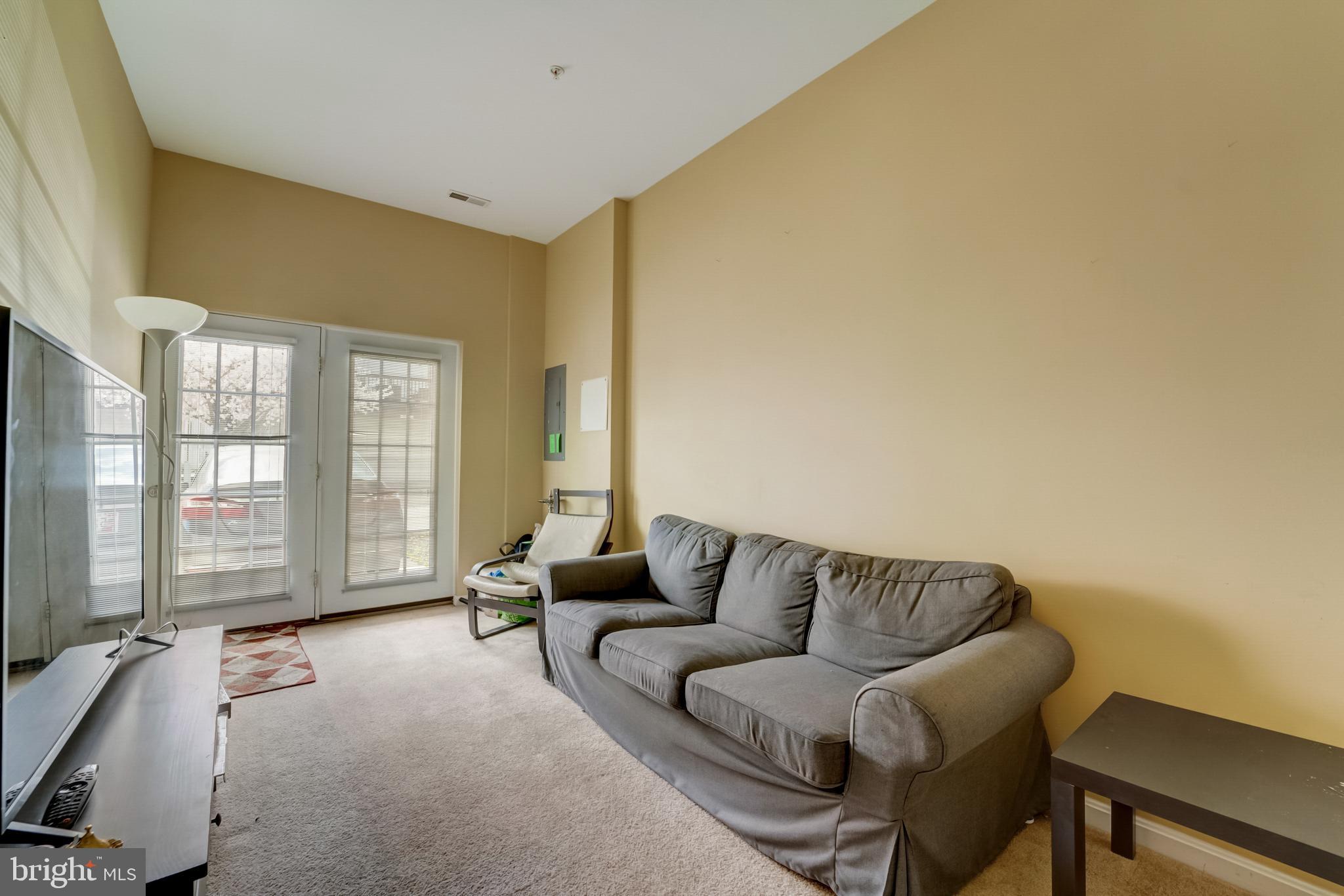 CAMDEN CROSSING - Residential