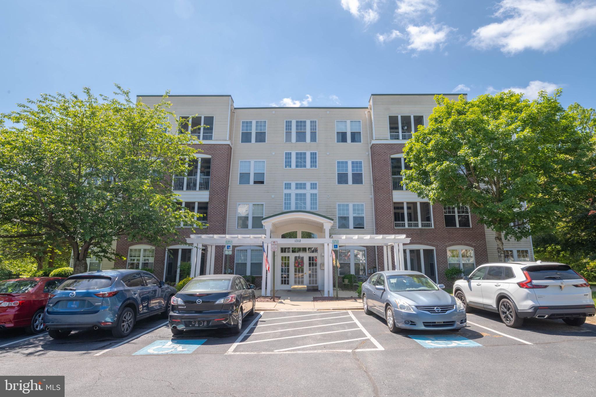 GREENHAVEN - Residential