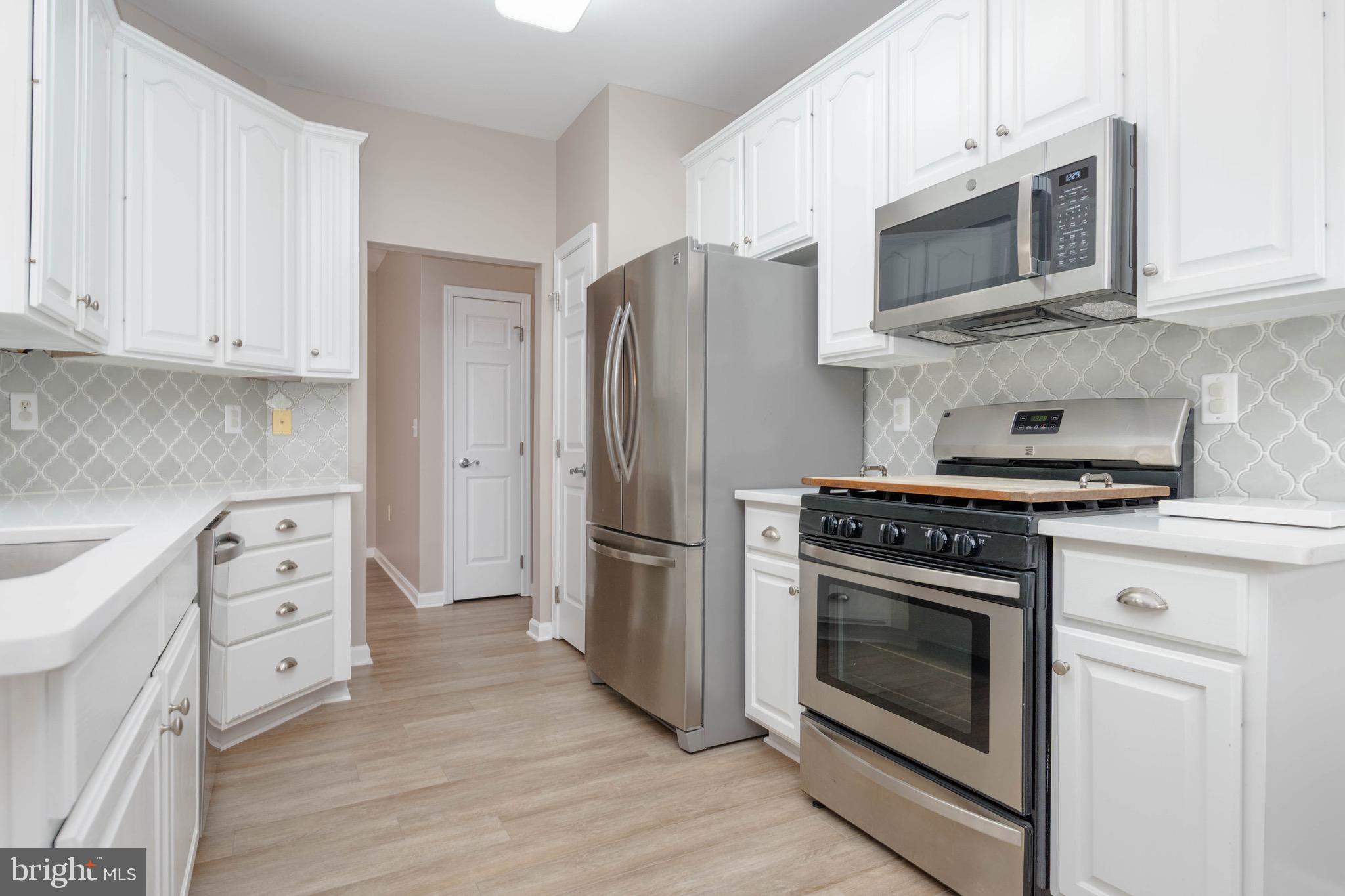 GREENHAVEN - Residential