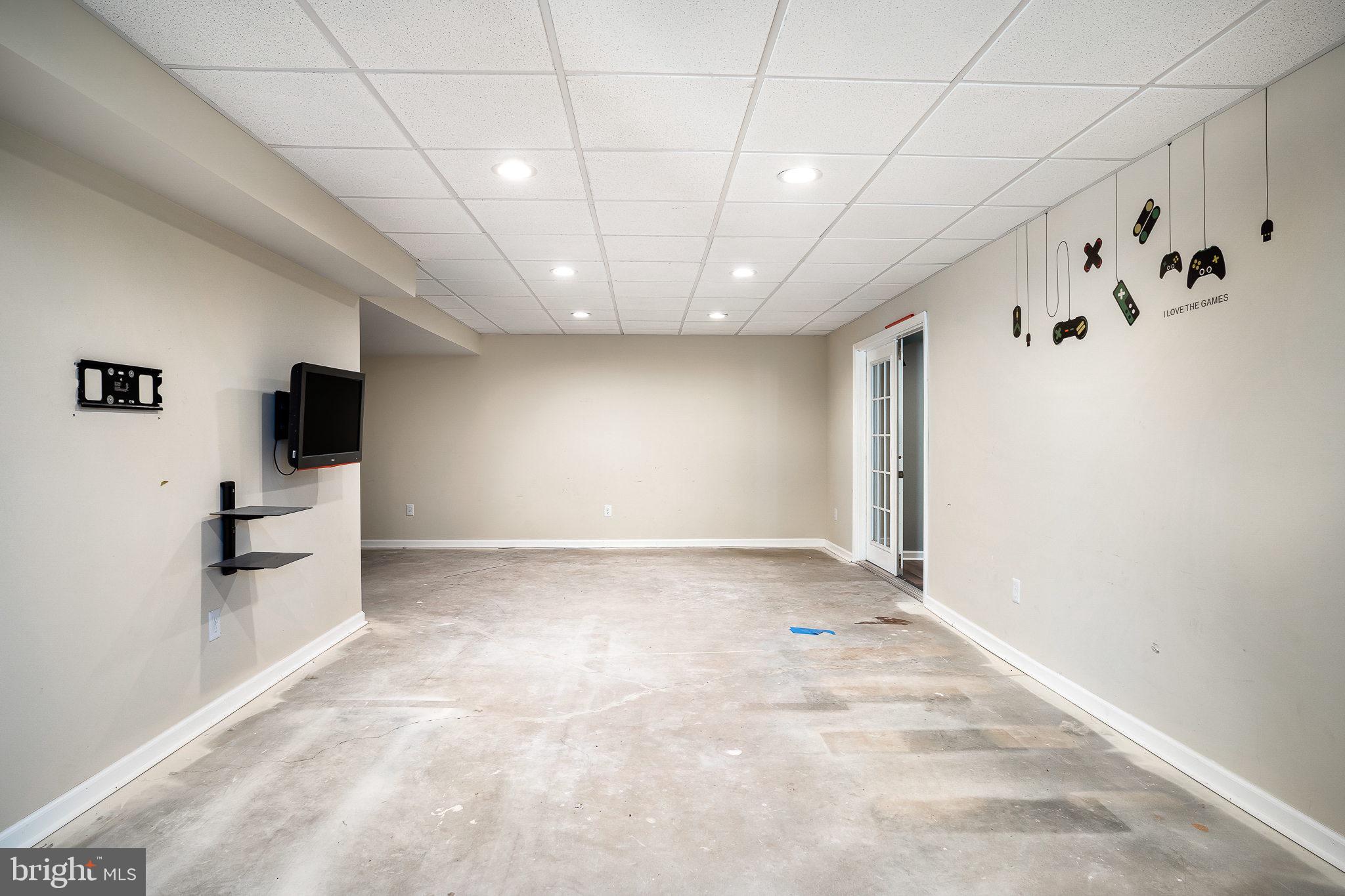 HARLAN RUN - Residential