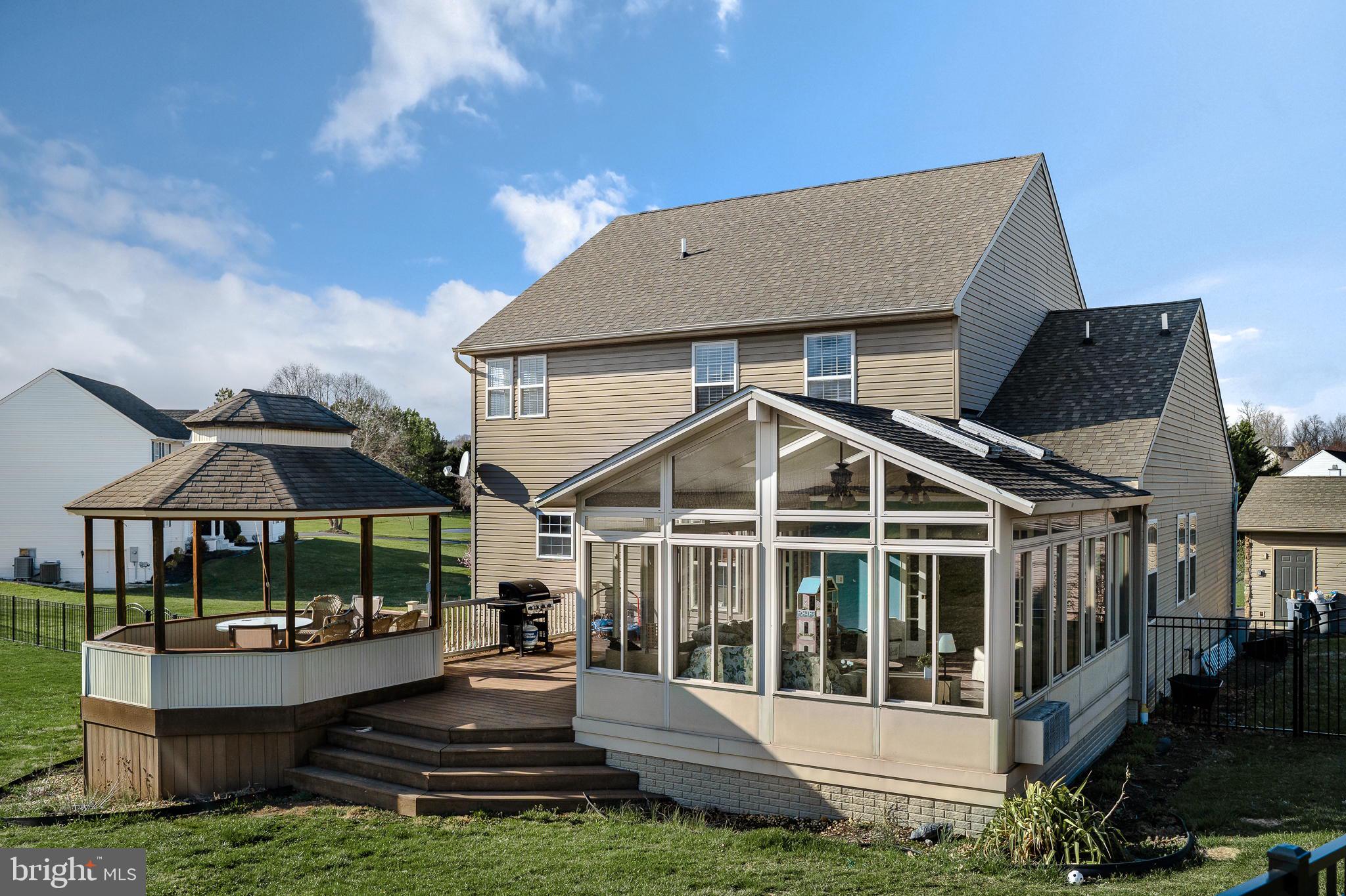 HARLAN RUN - Residential