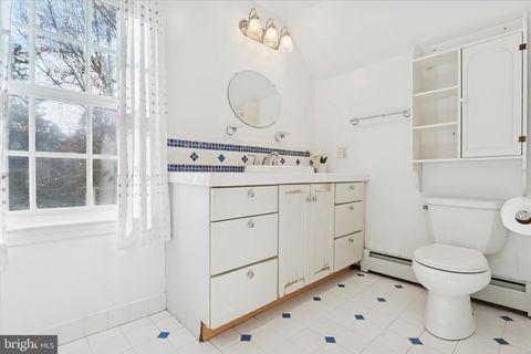 Tiny photo for 25 Green Valley Road, WALLINGFORD, PA 19086 (MLS # PADE2100996)