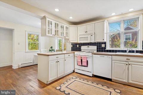 Tiny photo for 25 Green Valley Road, WALLINGFORD, PA 19086 (MLS # PADE2100996)