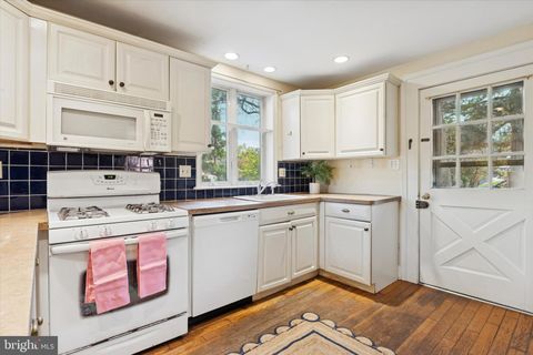 Tiny photo for 25 Green Valley Road, WALLINGFORD, PA 19086 (MLS # PADE2100996)