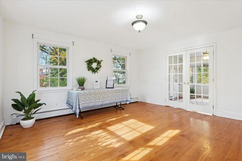 Tiny photo for 25 Green Valley Road, WALLINGFORD, PA 19086 (MLS # PADE2100996)