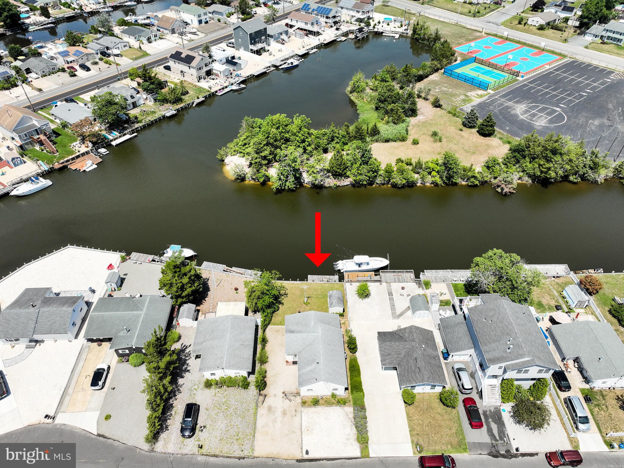 28 LAKE SAINT CLAIR DRIVE