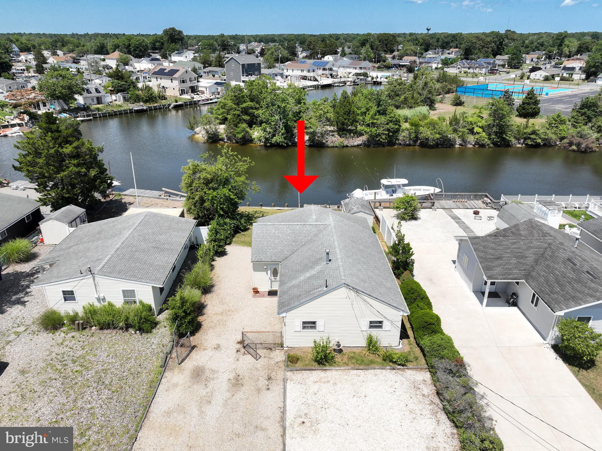 28 LAKE SAINT CLAIR DRIVE