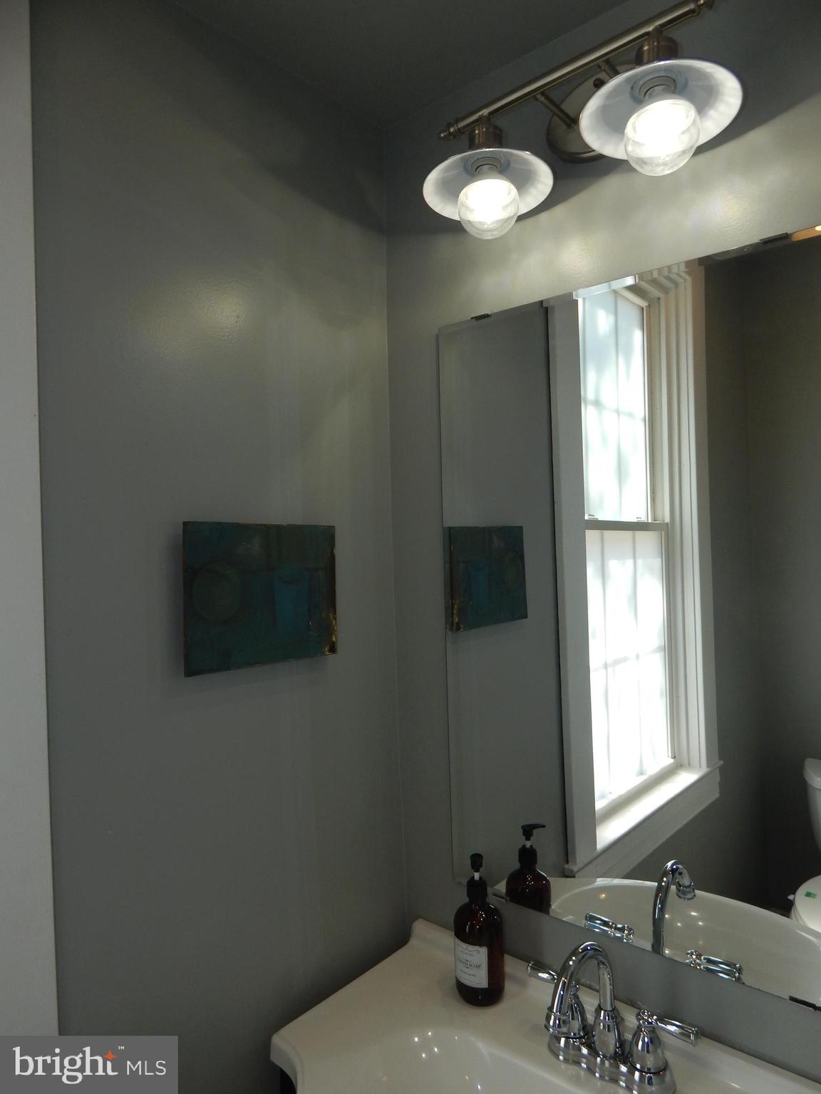 LITTLE ITALY - Residential Lease