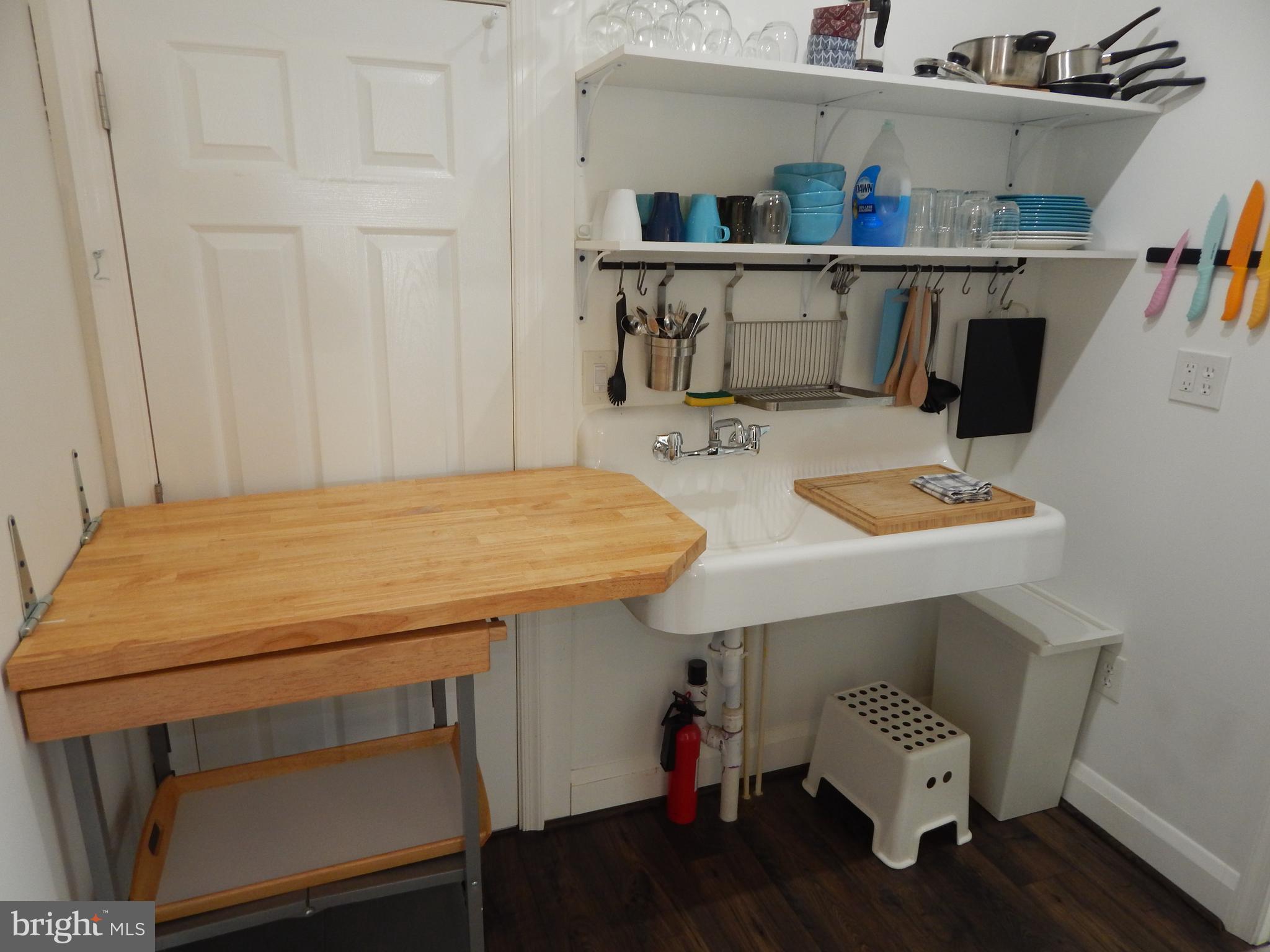 LITTLE ITALY - Residential Lease