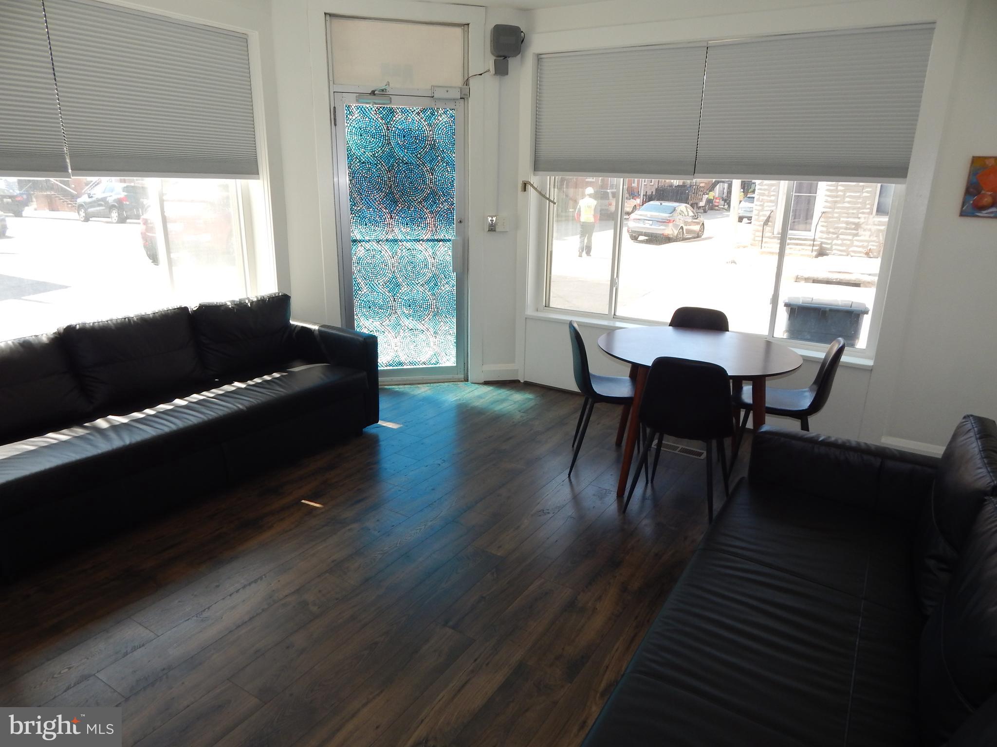 LITTLE ITALY - Residential Lease
