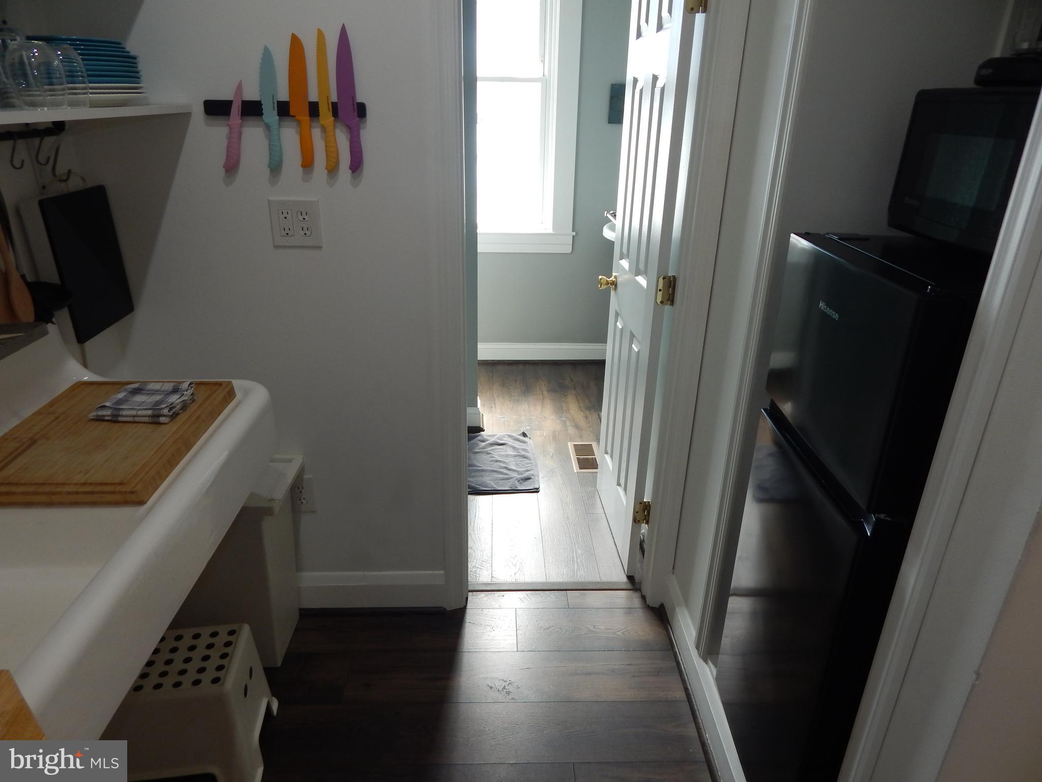 LITTLE ITALY - Residential Lease