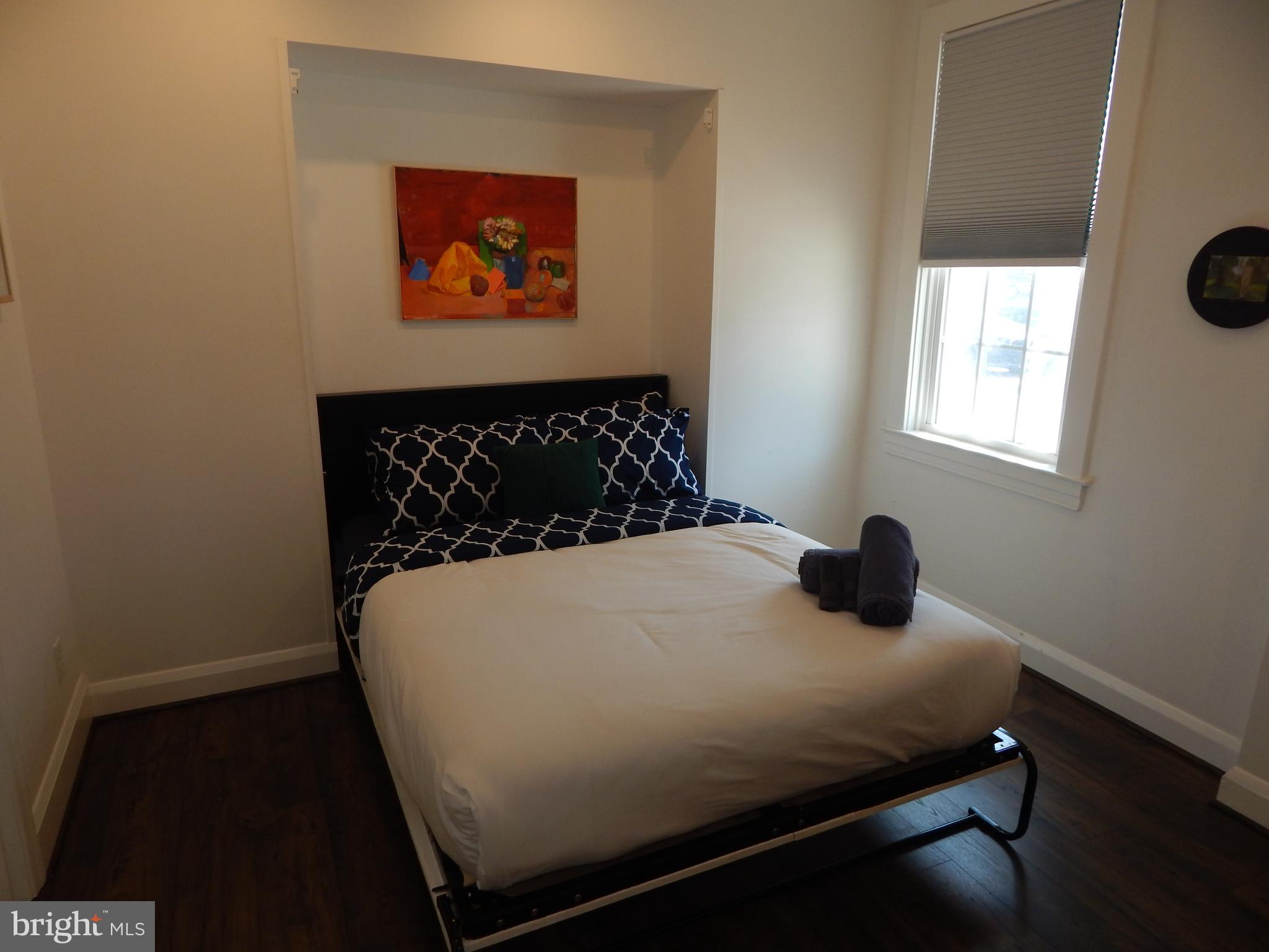 LITTLE ITALY - Residential Lease
