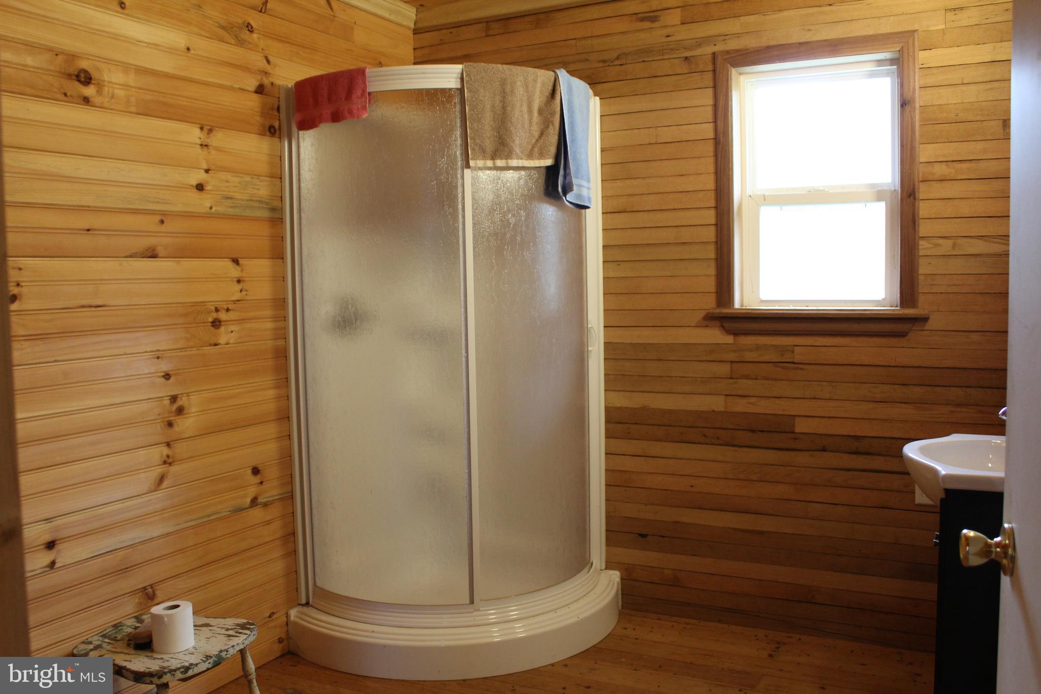 FLOWING SPRINGS - Residential