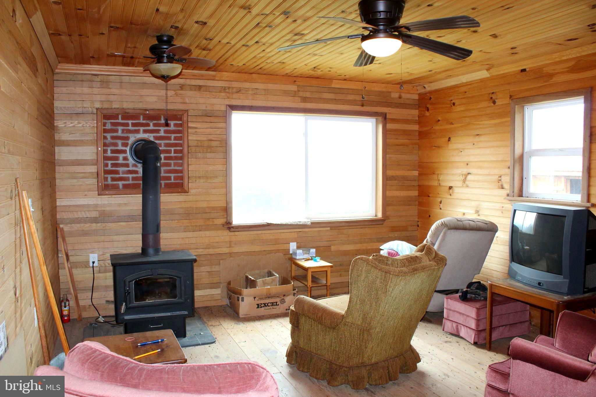 FLOWING SPRINGS - Residential