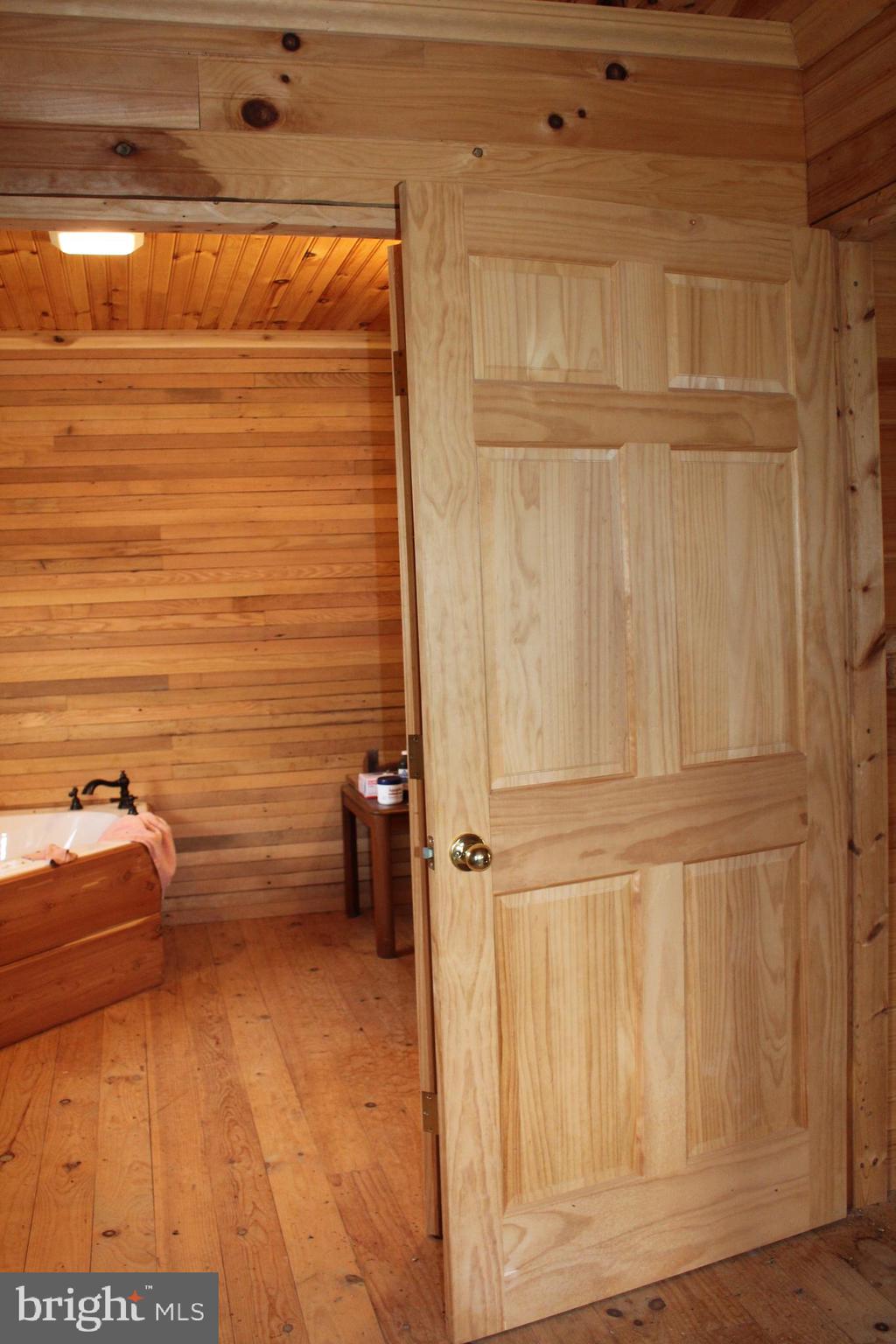 FLOWING SPRINGS - Residential