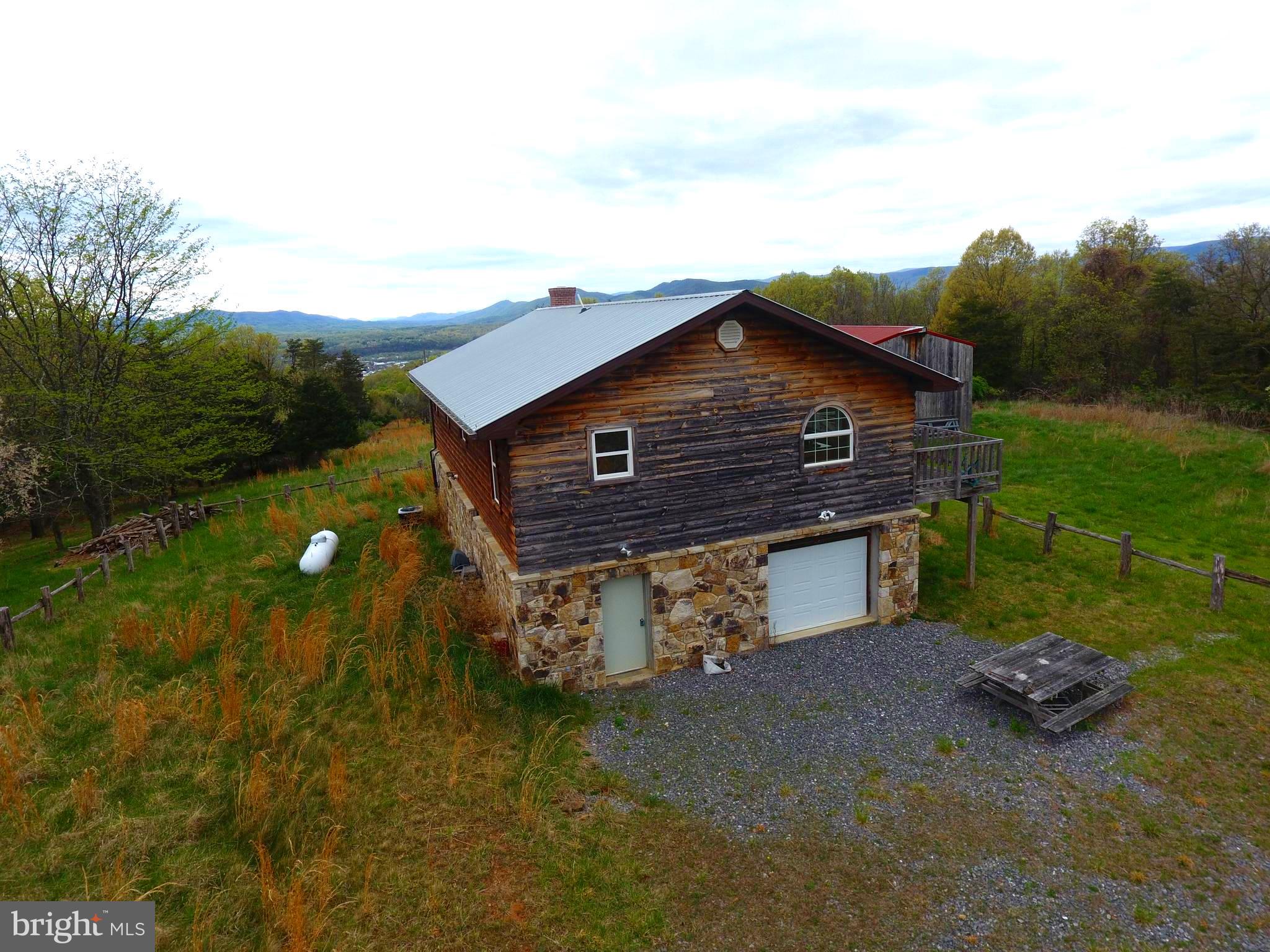 FLOWING SPRINGS - Residential