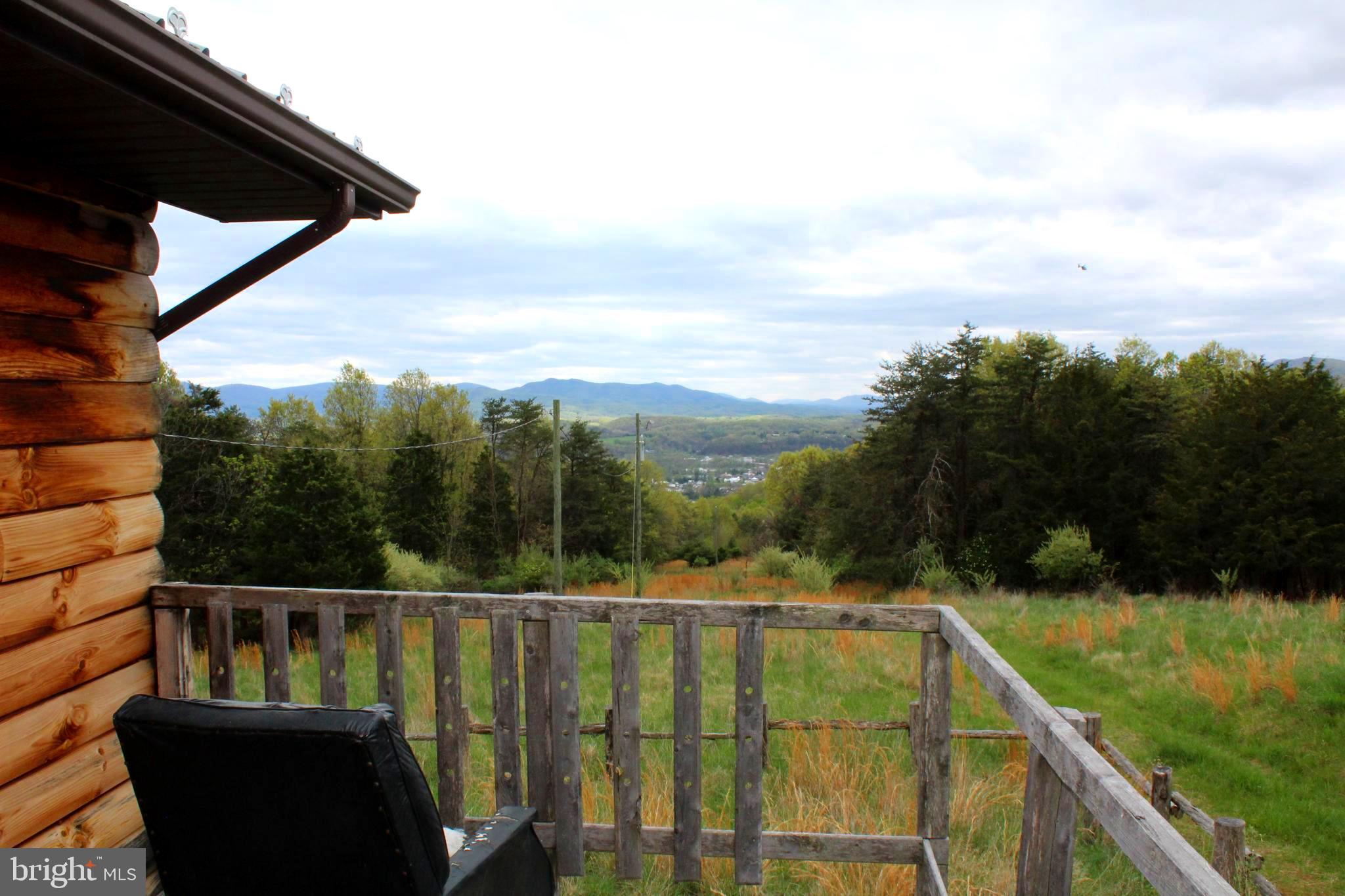 FLOWING SPRINGS - Residential