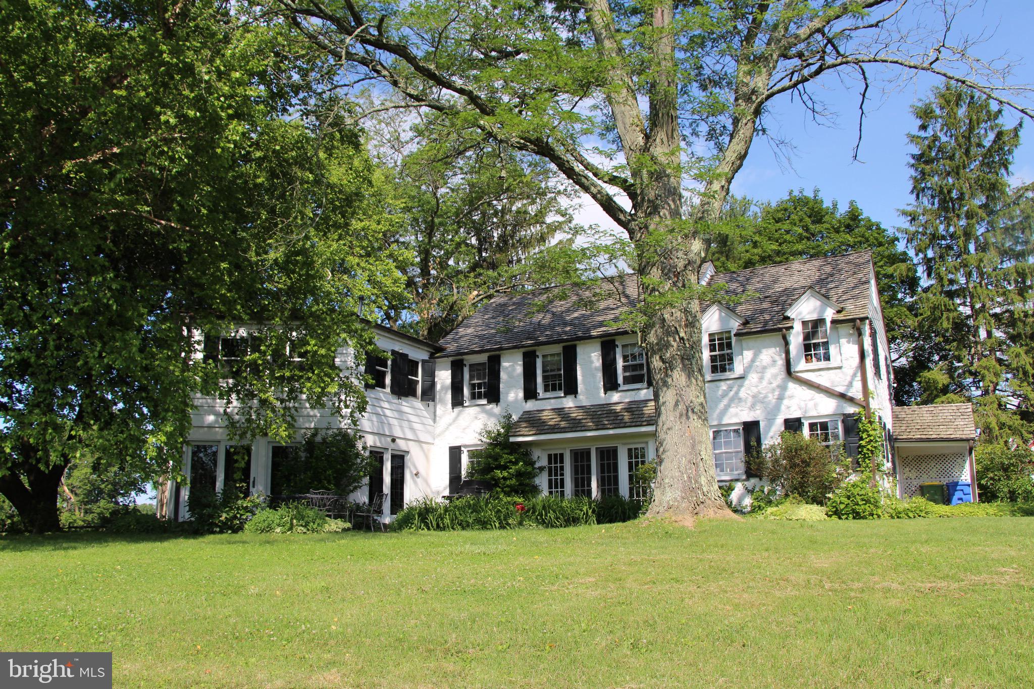 RADNOR HUNT - Residential