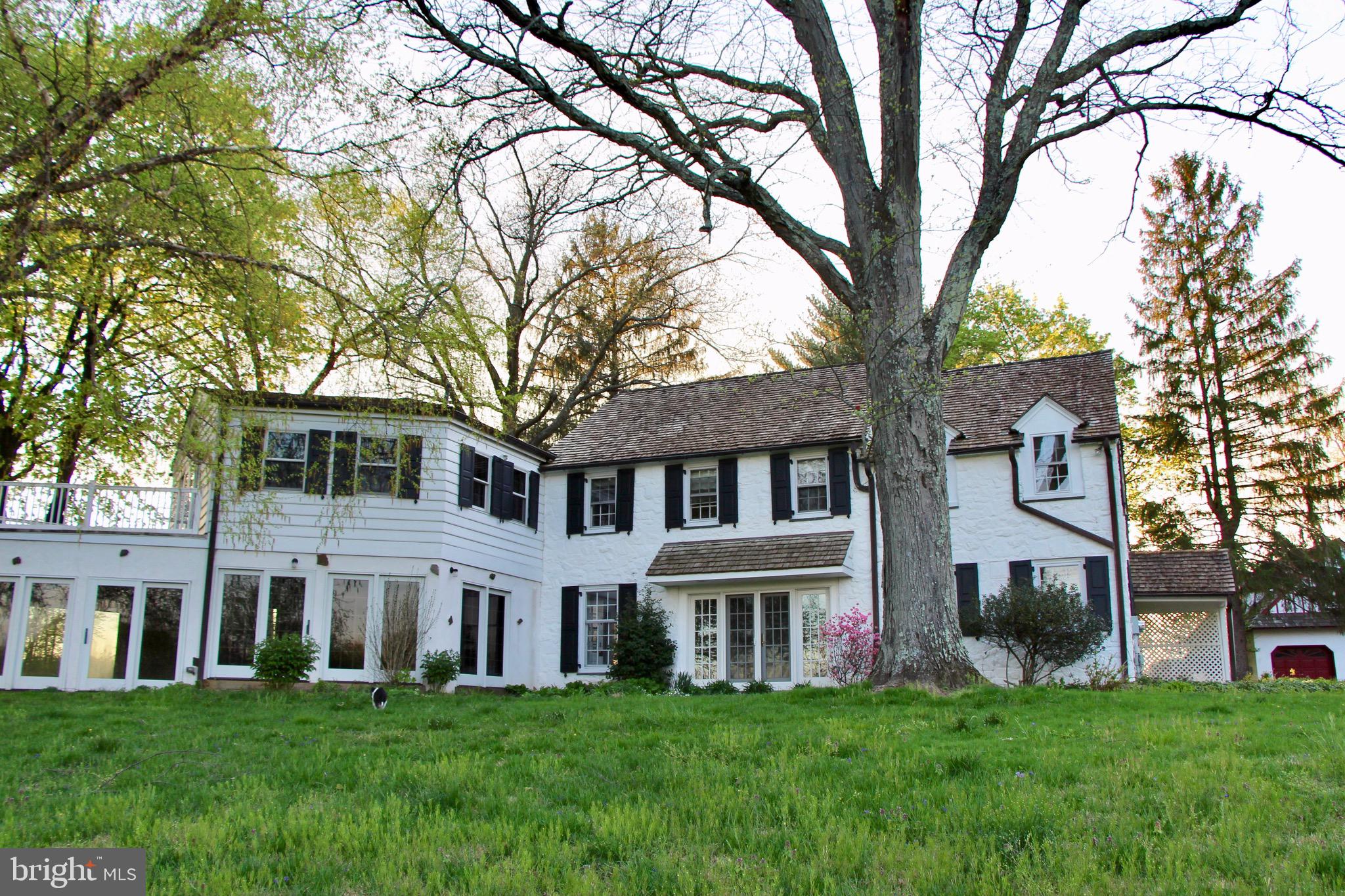 RADNOR HUNT - Residential