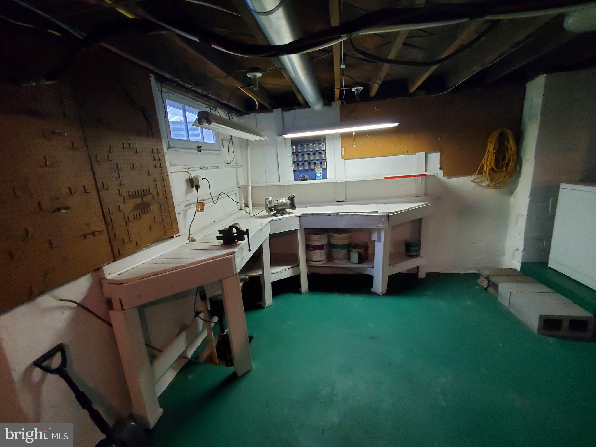 WINCHESTER CITY - Residential