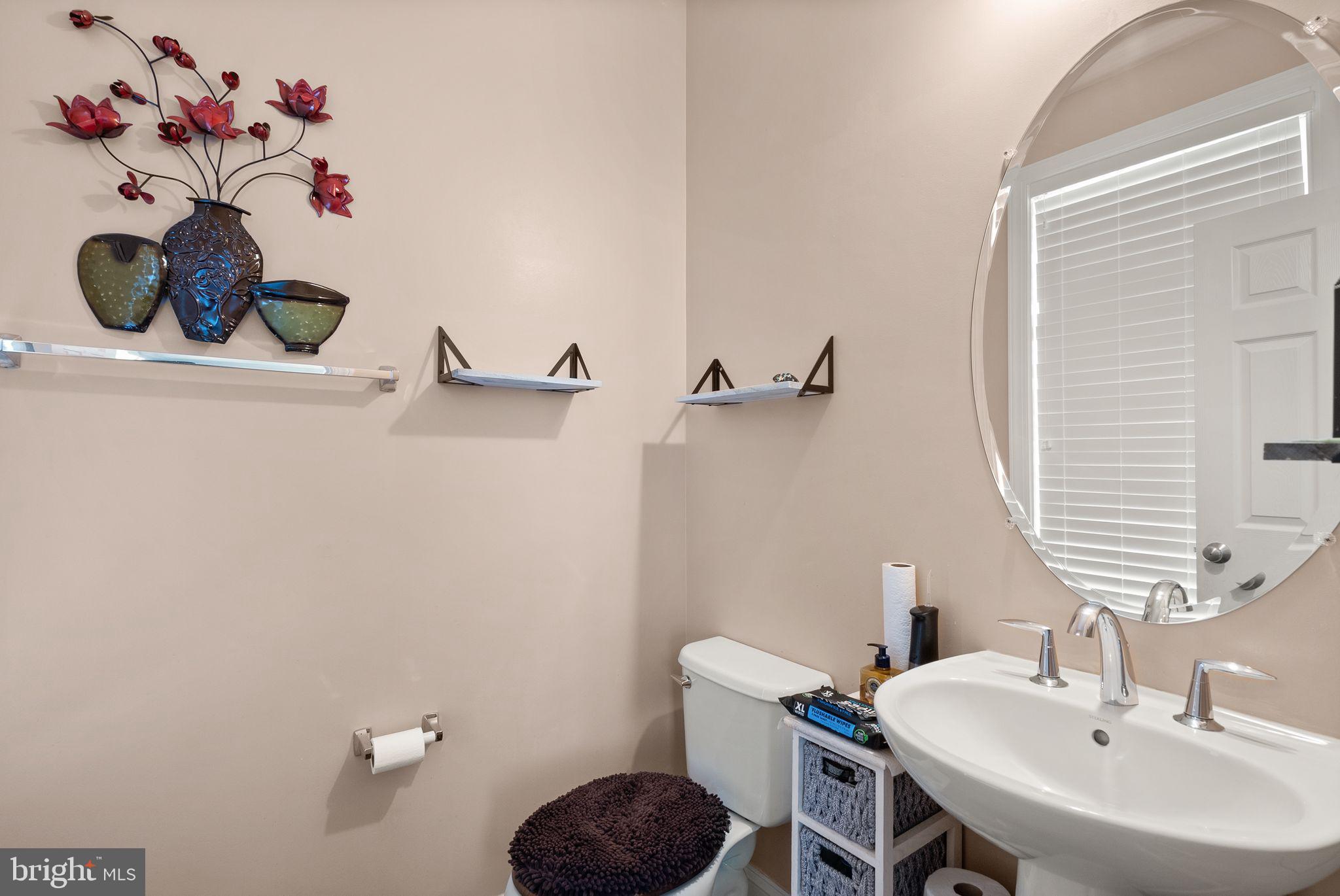 SARATOGA TOWNHOUSES - Residential