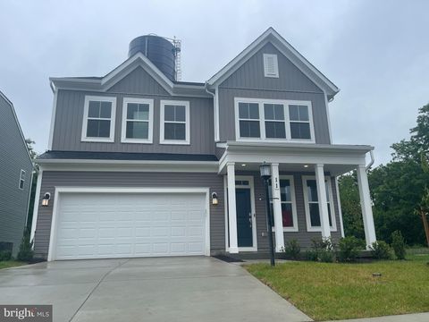 Homes For Rent - 11 Forest Grove Avenue<br/> RANSON, WV 25438