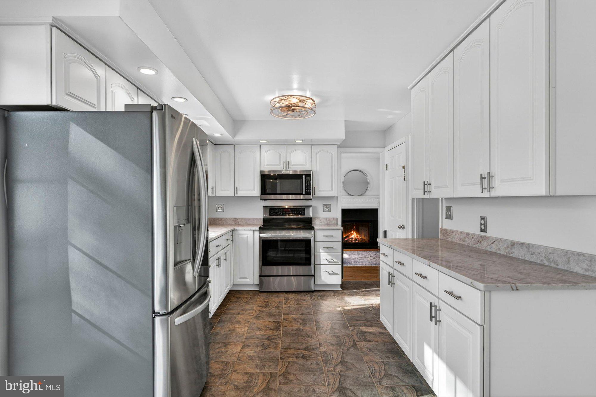 ORANGE HUNT ESTATES - Residential