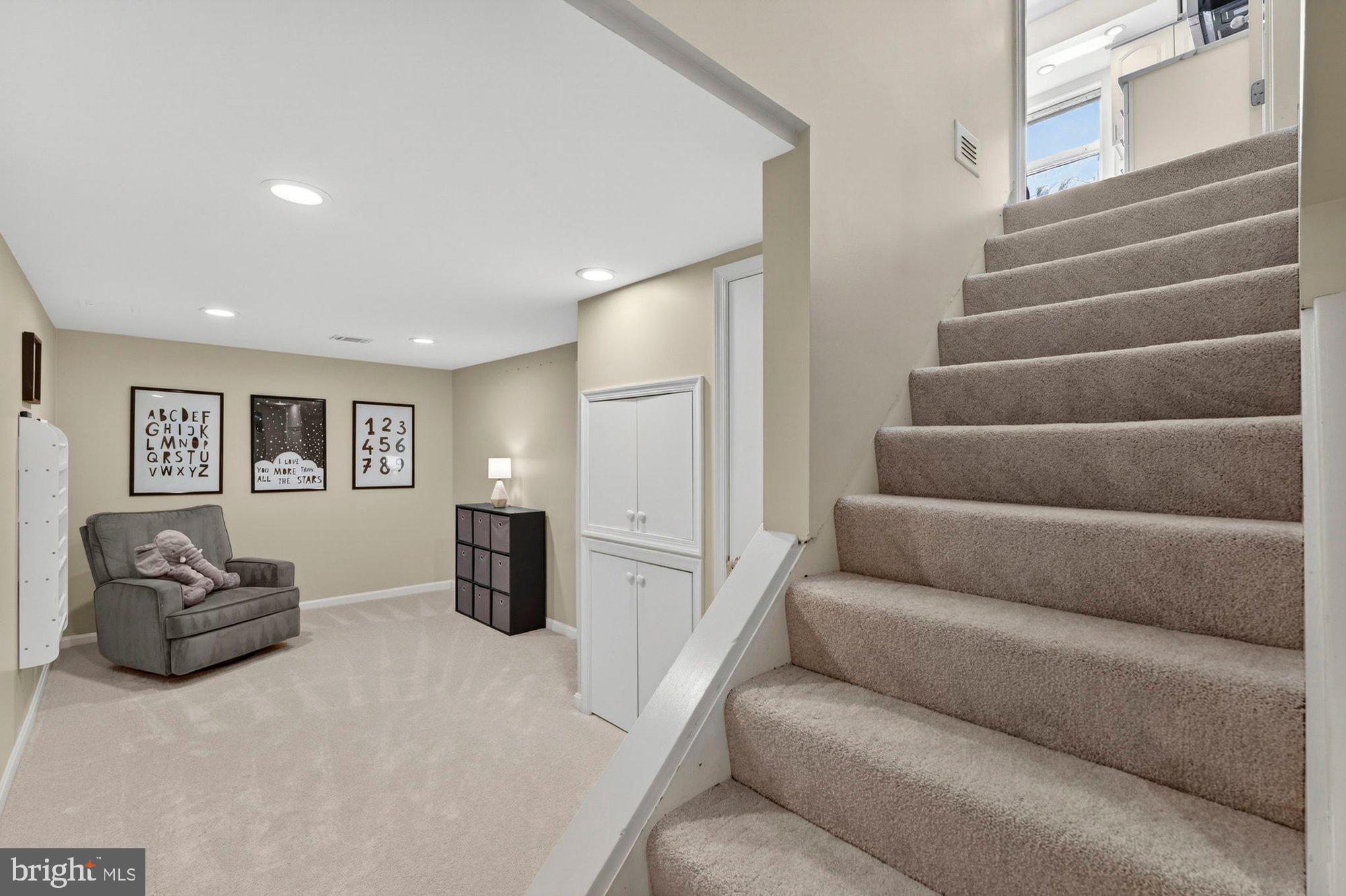 ORANGE HUNT ESTATES - Residential