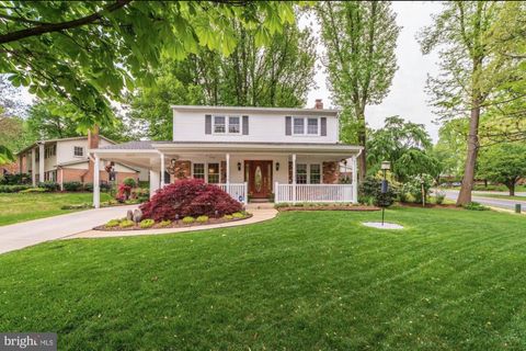 8905 SIDE SADDLE ROAD SPRINGFIELD VA 22152