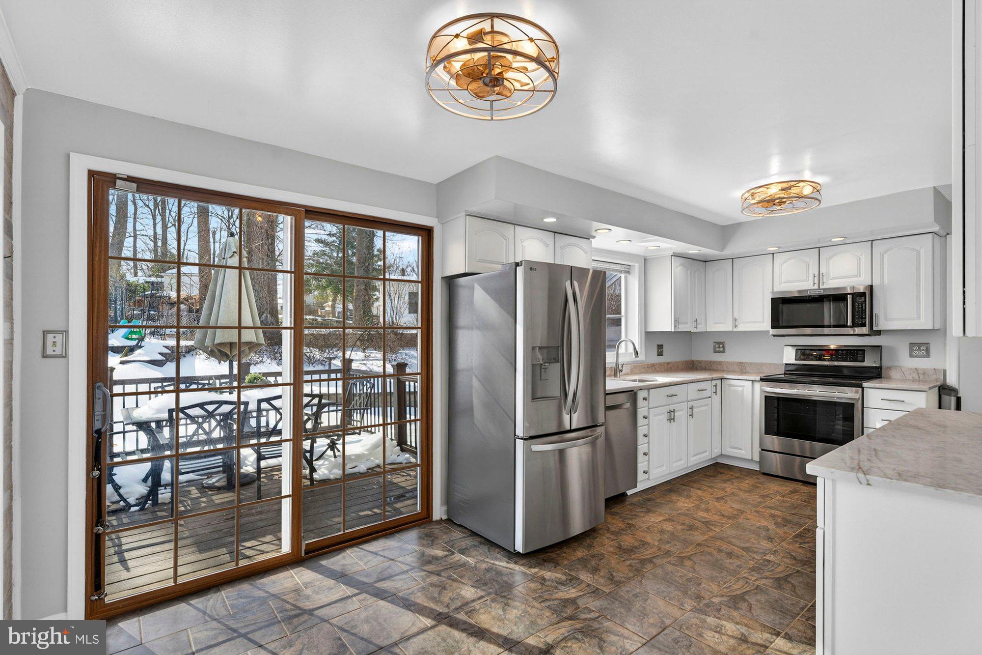 ORANGE HUNT ESTATES - Residential