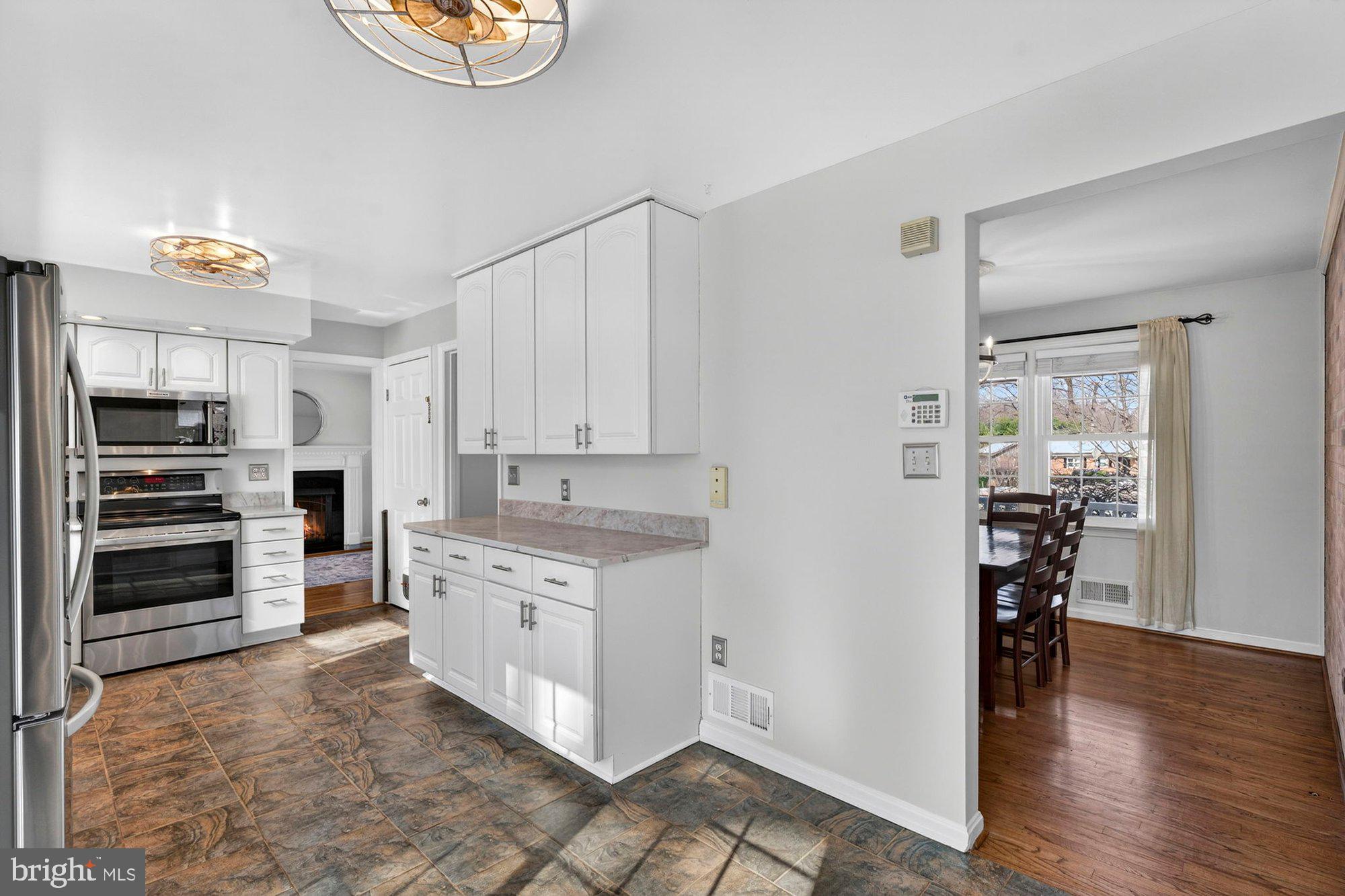 ORANGE HUNT ESTATES - Residential