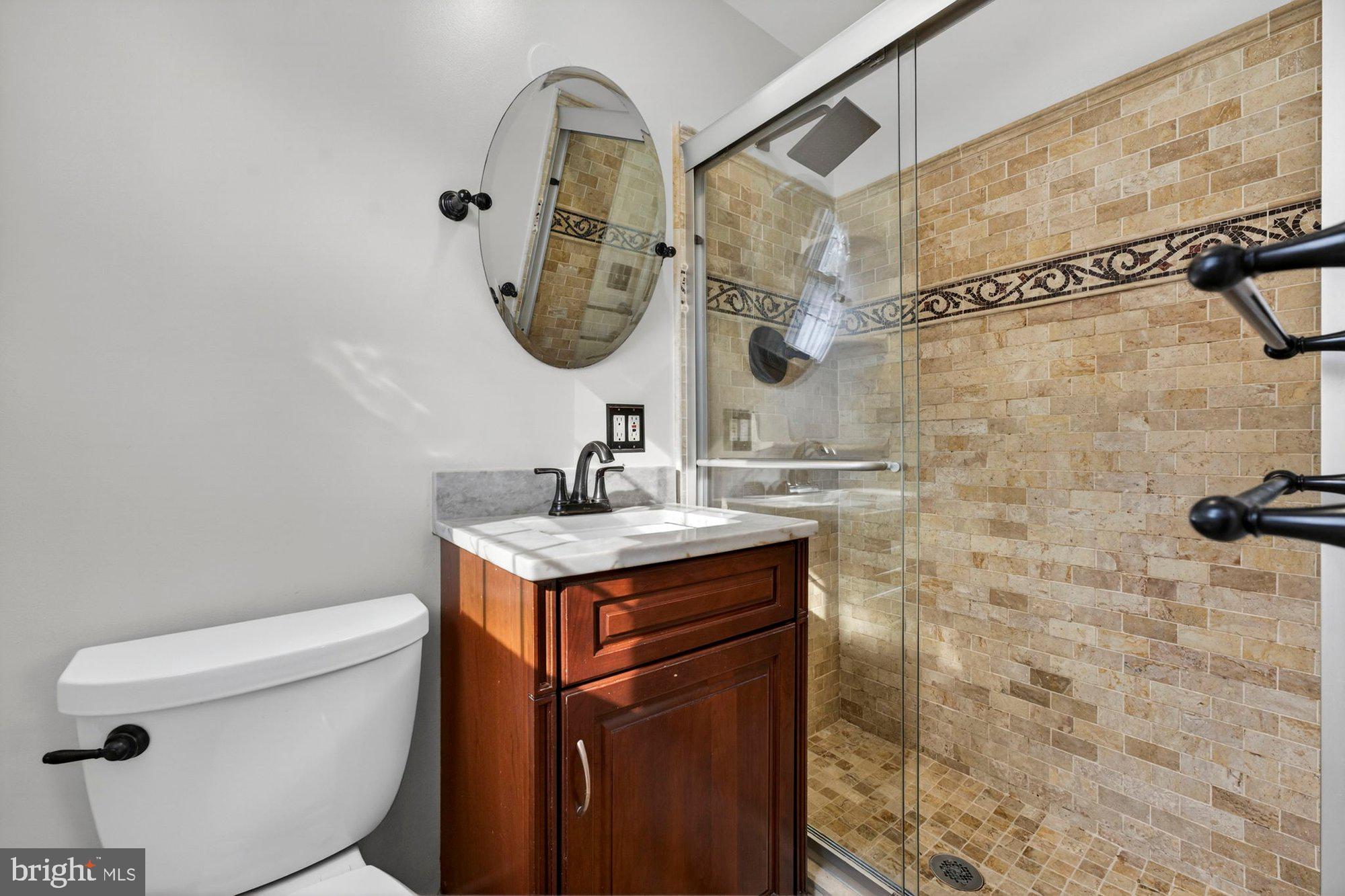 ORANGE HUNT ESTATES - Residential