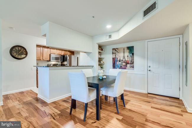 POINTE AT PARK CENTER - Residential Lease