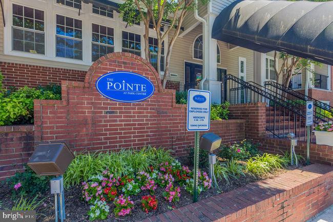 POINTE AT PARK CENTER - Residential Lease