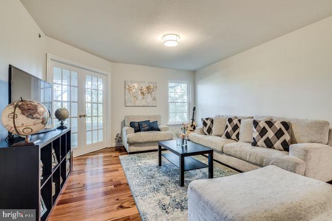 POINTE AT PARK CENTER - Residential Lease