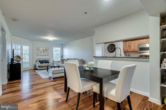 POINTE AT PARK CENTER - Residential Lease