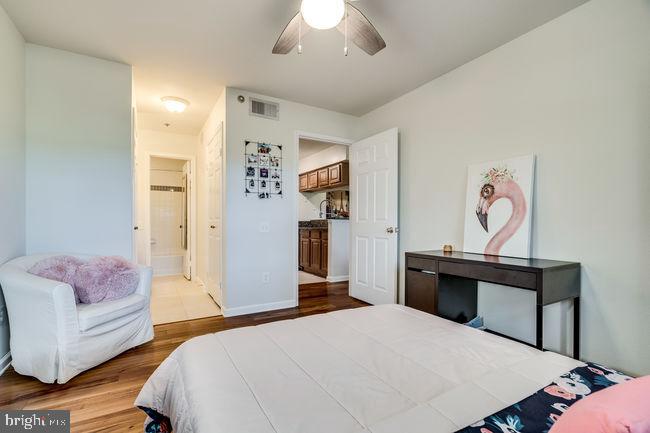 POINTE AT PARK CENTER - Residential Lease