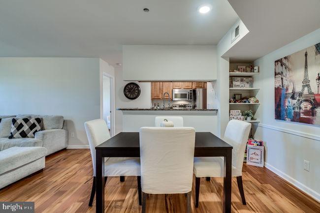 POINTE AT PARK CENTER - Residential Lease