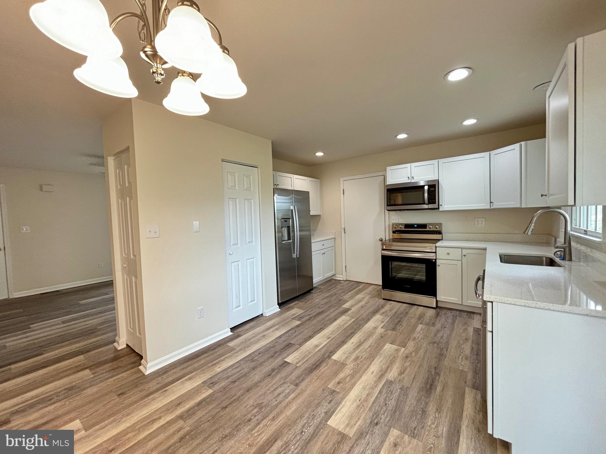 PRENTISS POINT - Residential