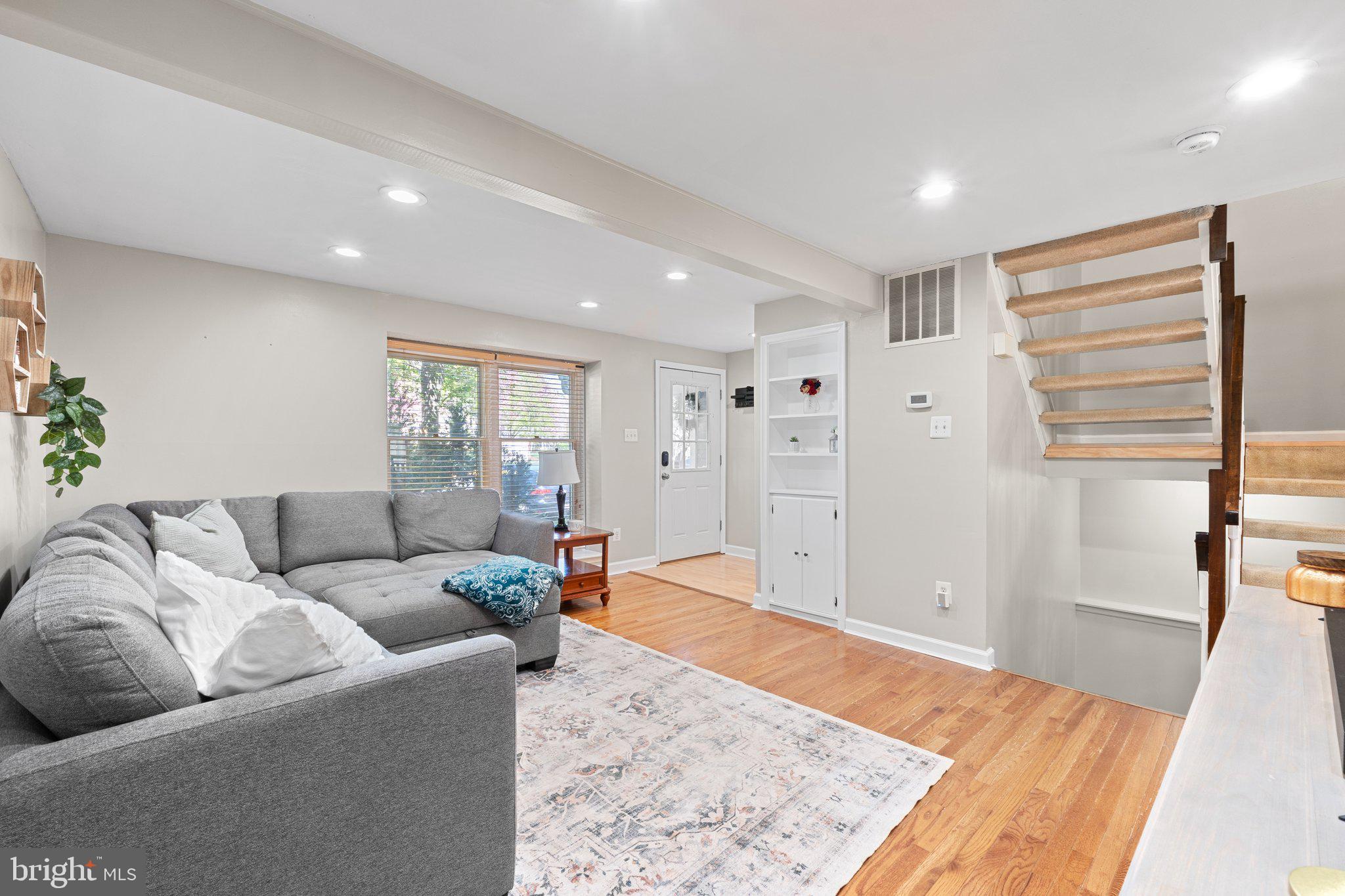 1568 POPLAR GROVE DRIVE