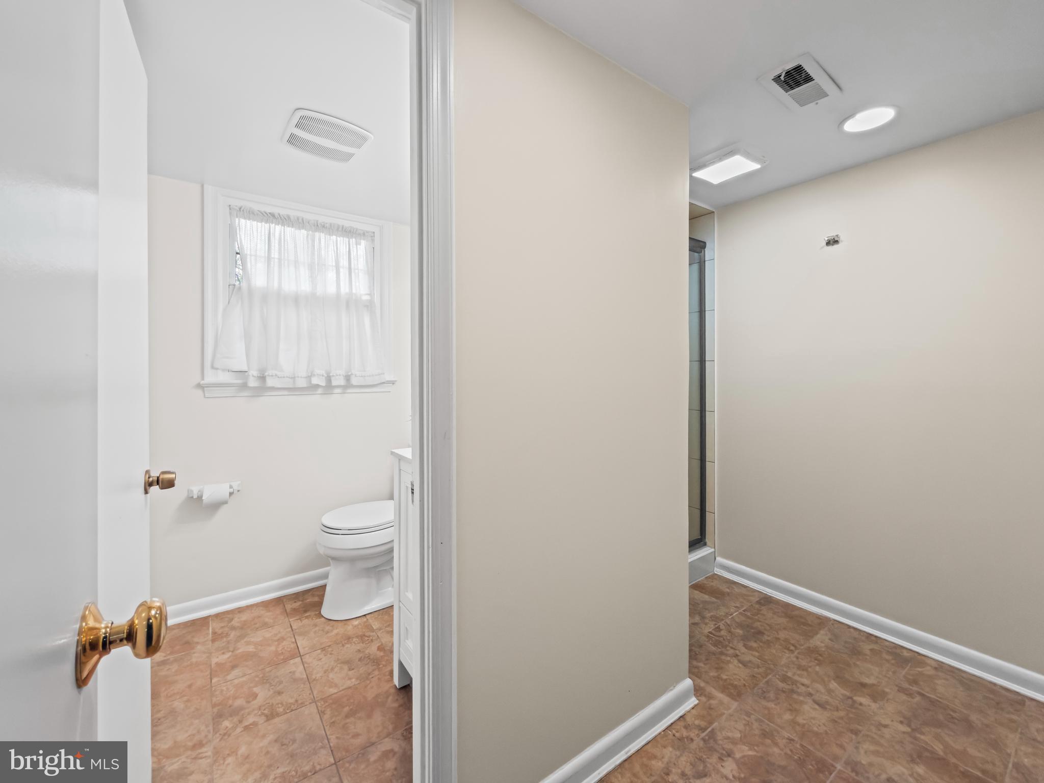 REGENCY ESTATES - Residential