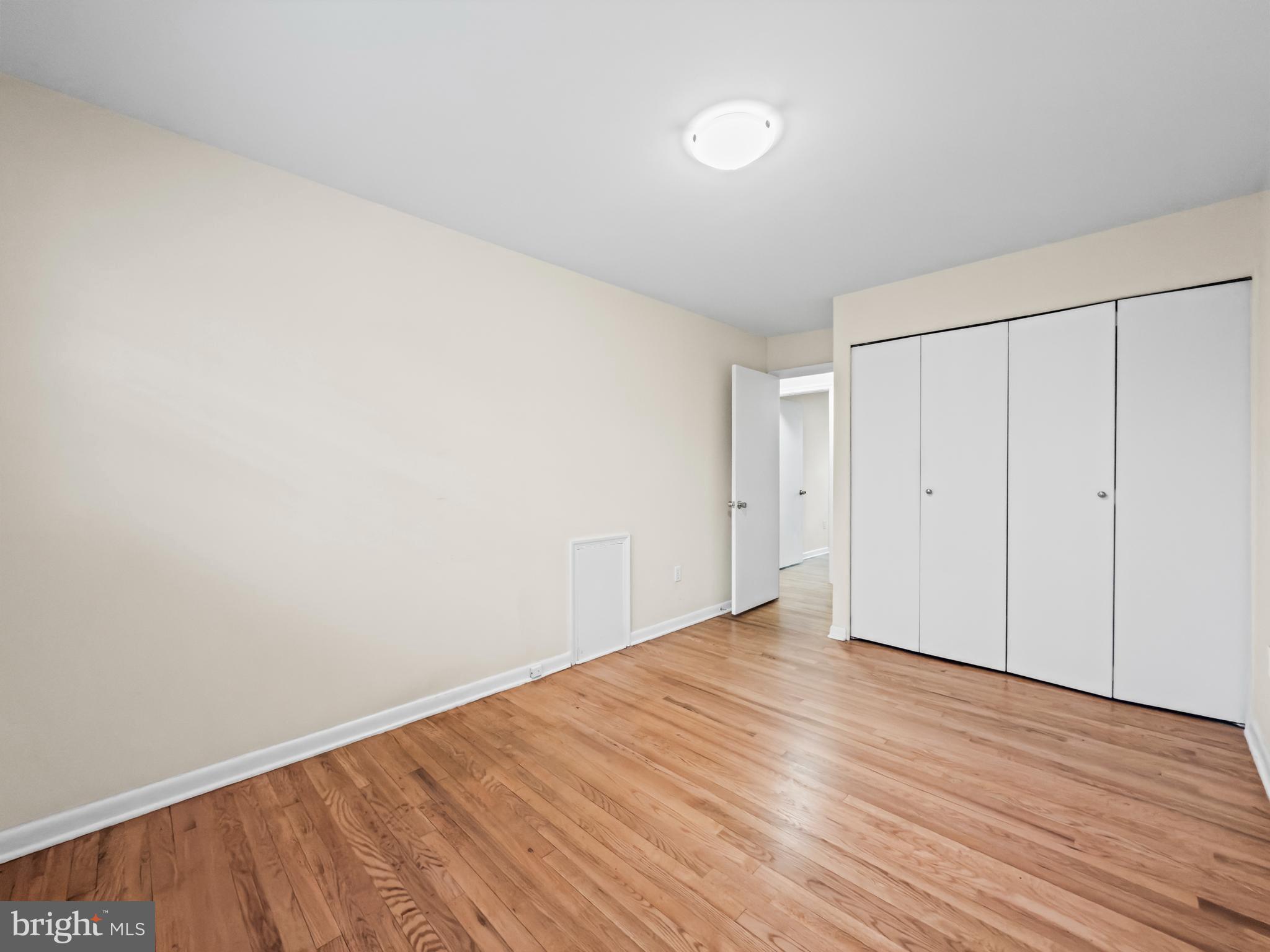 REGENCY ESTATES - Residential