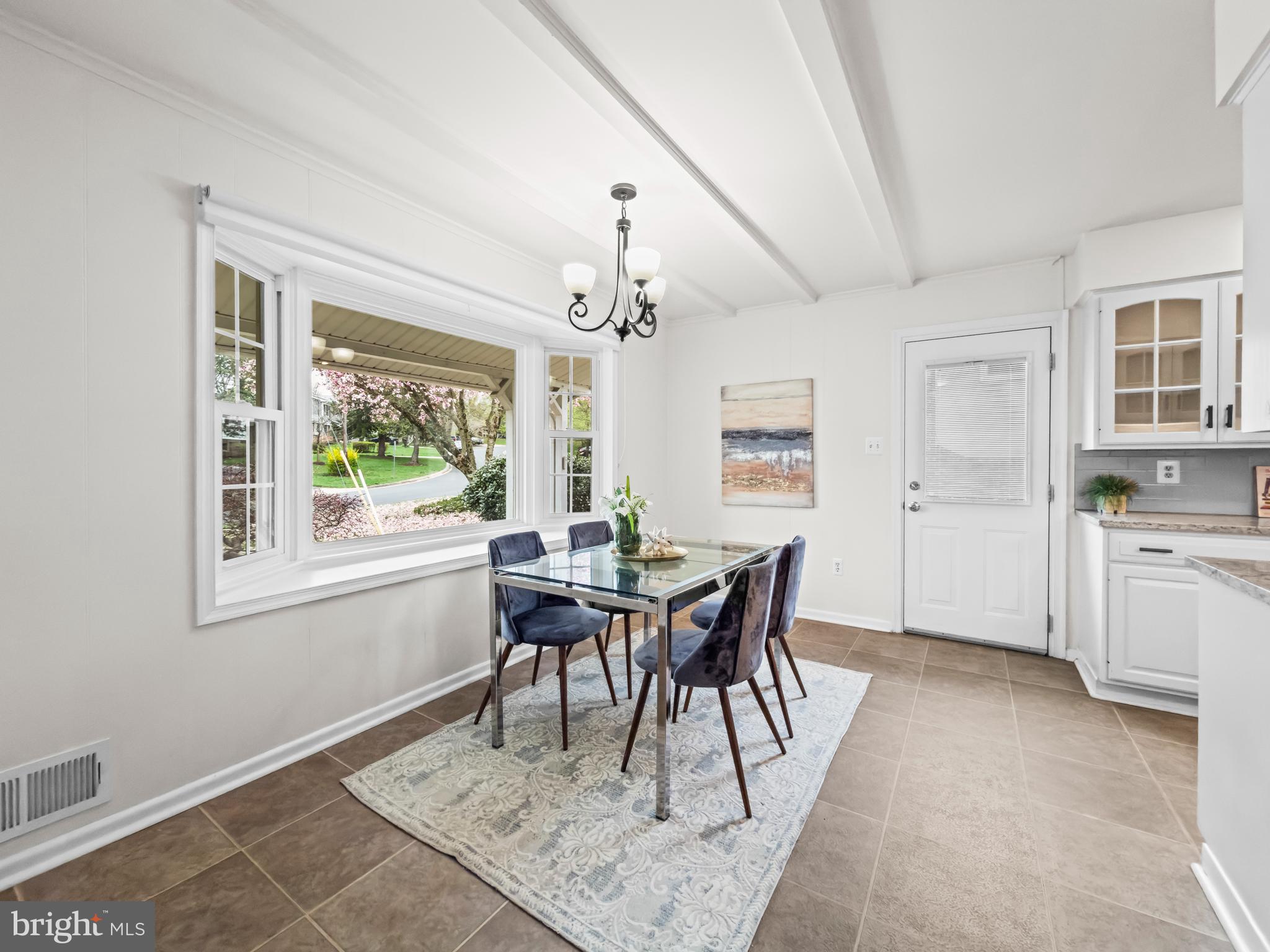 REGENCY ESTATES - Residential