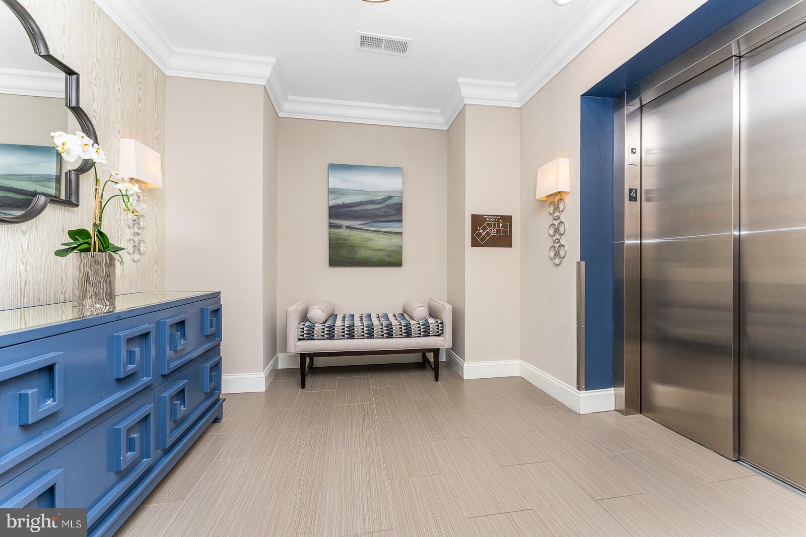 THE ENCLAVE - Residential