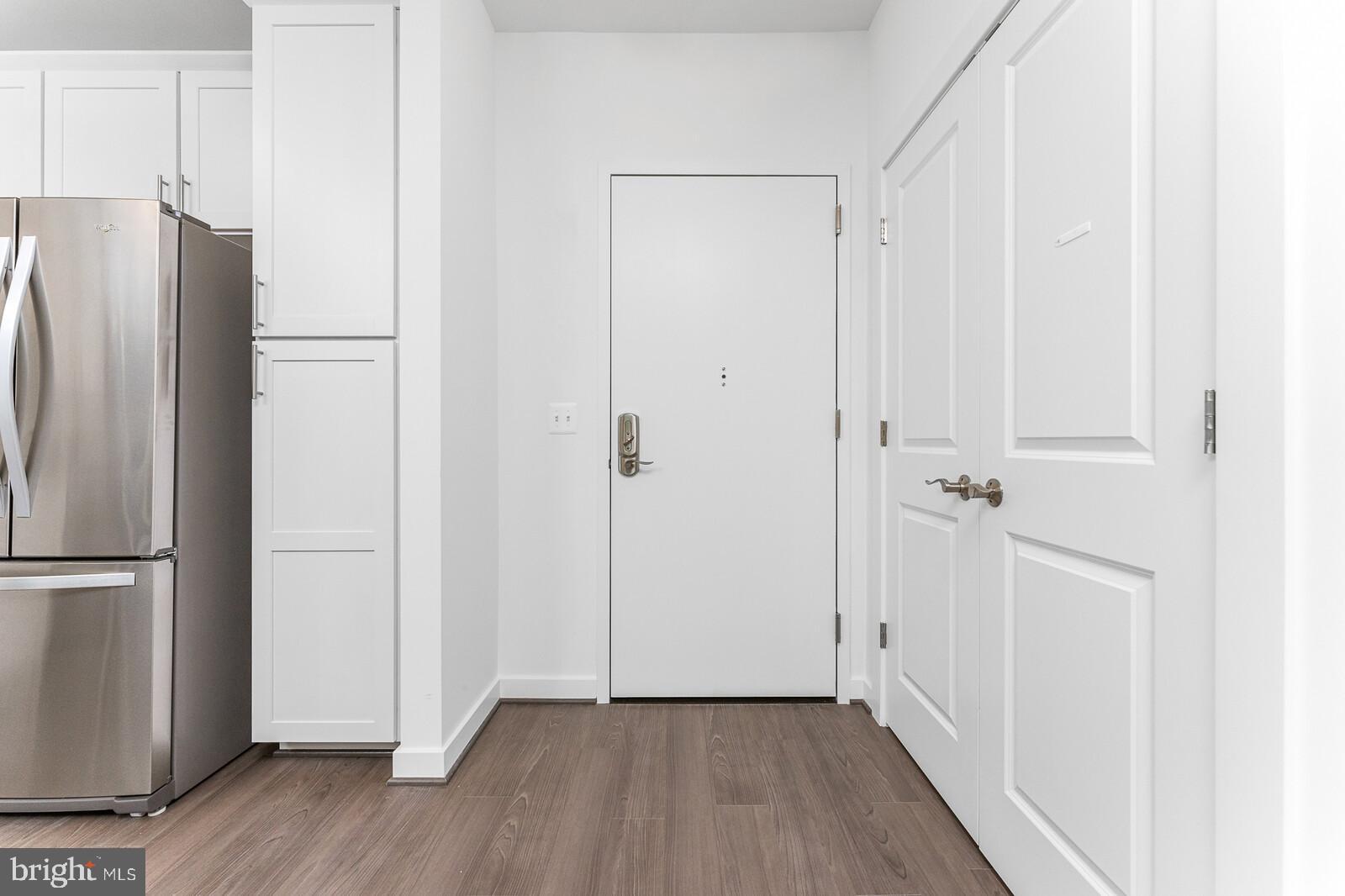 THE ENCLAVE - Residential