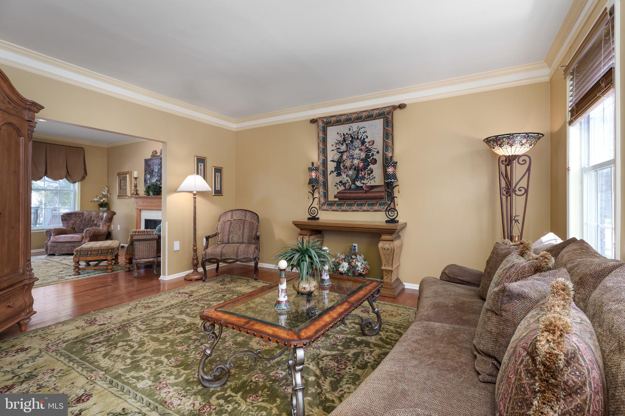 4 MUIRHEAD COURT