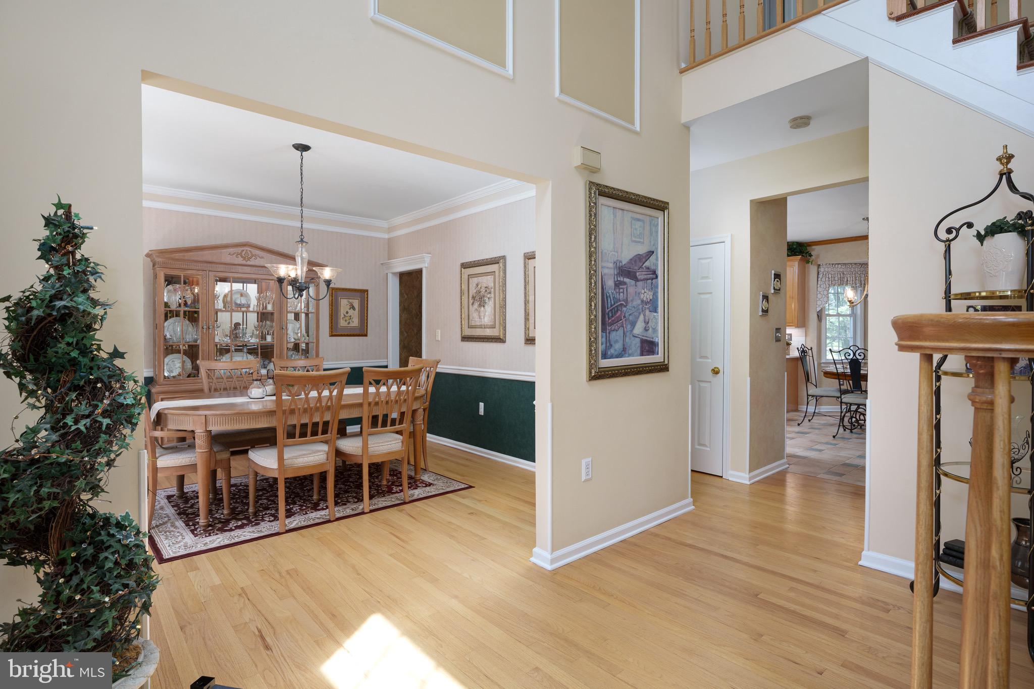 4 MUIRHEAD COURT