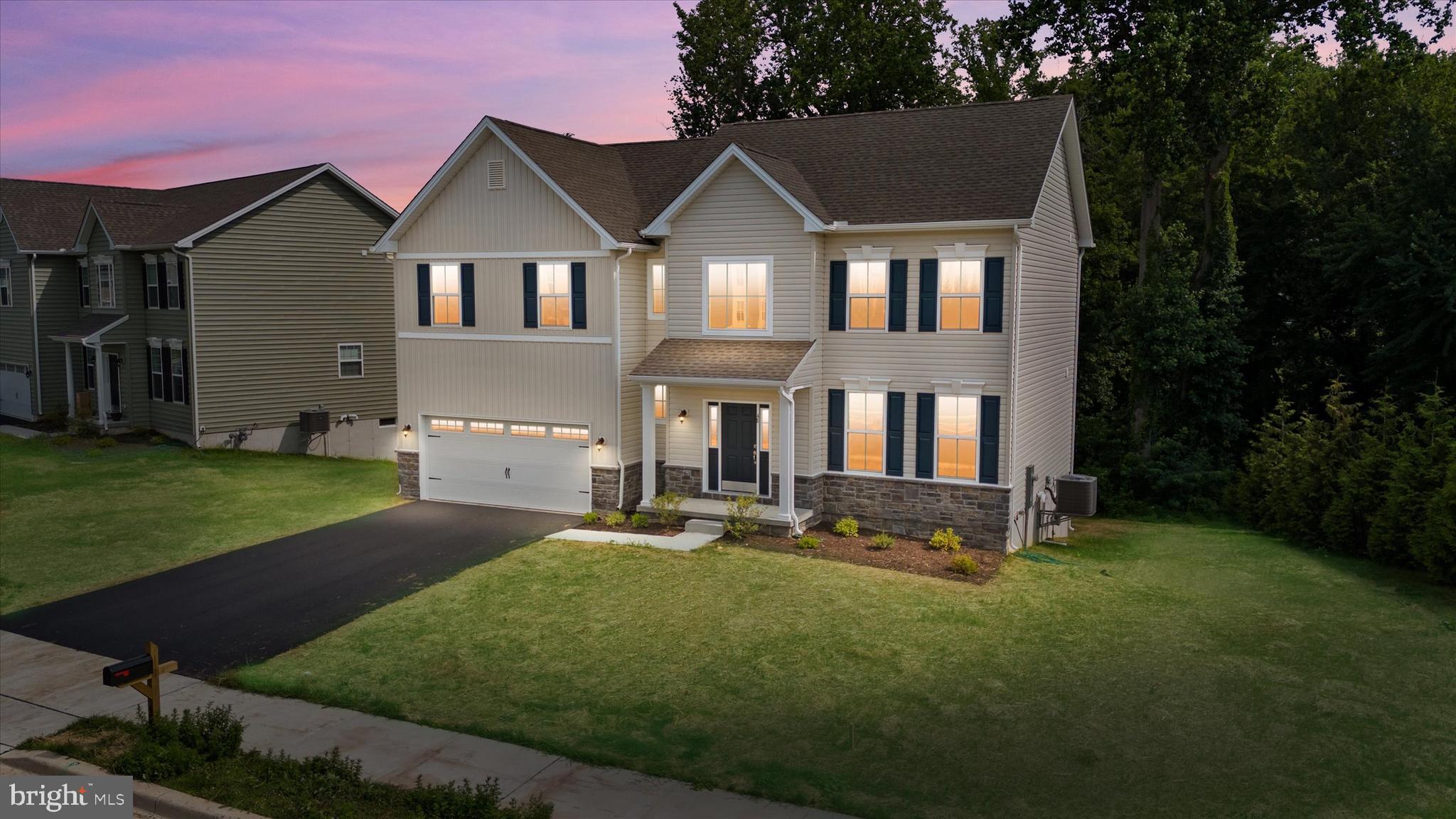 48 LYDIA DRIVE